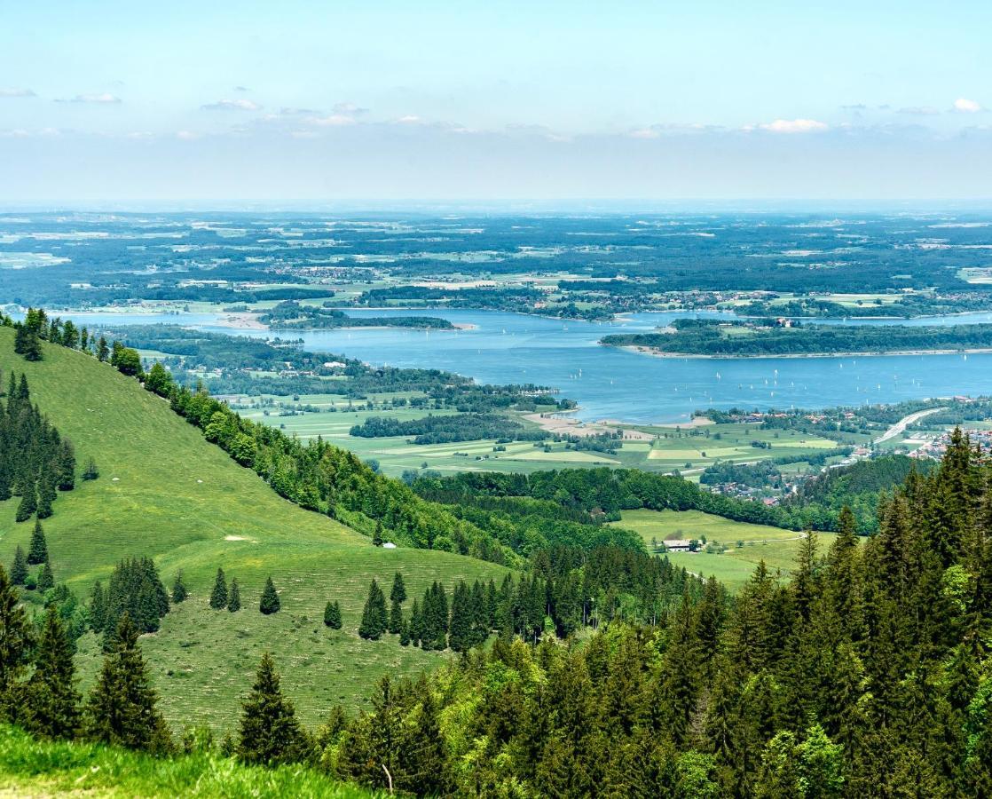 Zuhaeusl Am Chiemsee Appartements Брайтбрунн-ам-Кимзе Экстерьер фото